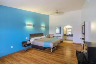Motel 6-Canton, TX - 7