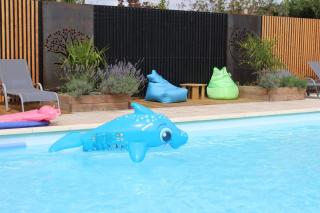 Gîtes Les Volets Rouges d'Allonnes - 1