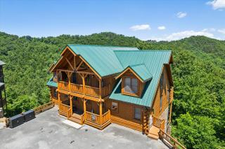 Prestigious, Luxury, Game Room, Mtn Views - Sevierville - 3