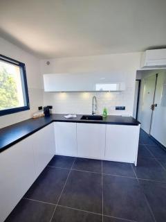 L'Eden Roc - T2 rénové en 2024 très belle vue mer - 7