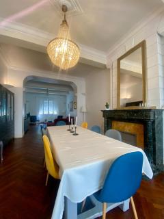 Maison de Maître L Oustal des Halles avec salle de cinéma, billard & Jacuzzi - Castelnaudary - 7
