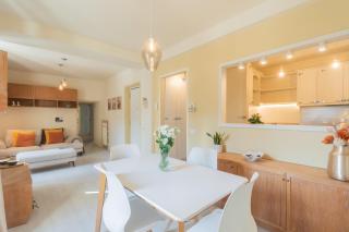 Linda Apartments by Rent All Como - Como - 6