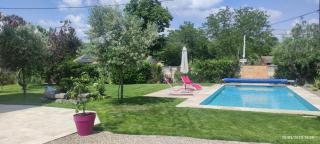 Duplex Girondin avec Piscine - 0