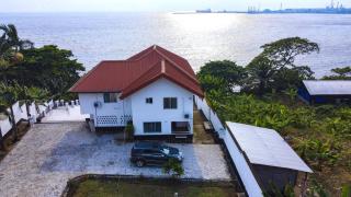 Ocean Front Villa, Ngeme - Limbé - 8