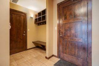 Expansive Luxury Condo - Downtown - Summer AC - 5