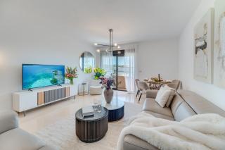 VACATION MARBELLA I The Sunrise Golden Mile Flat, Next to Convention Center, Recently Refurbished, Prime Location, 300m to the BEACH - Marbella - 6