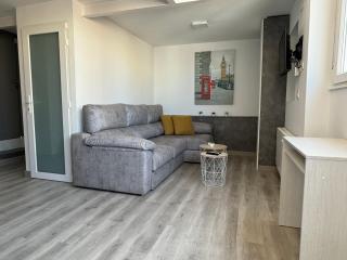 Estudio con terraza y vistas en el centro - 1