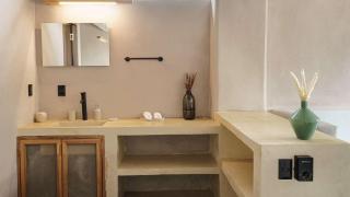 Casa Leah in Zicatela - Luxury Boutique Apartment - with Private Plunge Pool - Steps from The Beach and la Punta - AC in Bedroom - 8 - Puerto Escondido - 5