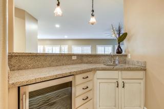 Heated Pool and Fire Pit Family Home in Chandler - Chandler - 1