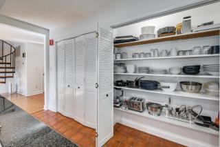 Waterfront Urbanna Home with Private Dock and Pool - 2