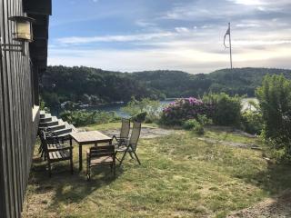 Hytte med sjøen, med egen brygge og båt - Kvåse - 7