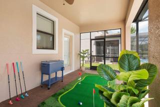 Luxurious Home at The Oasis Club - Davenport - 2
