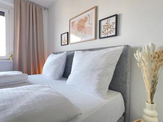 BaMo Studio - city living skyline - Klagenfurt - 8