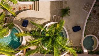 Casa Leah Puerto Escondido - Seaside Oasis in Zicatela - Steps from Beach - Steps To Zicatela & La Punta - 2 Outdoor Pools - 4 - Puerto Escondido - 2