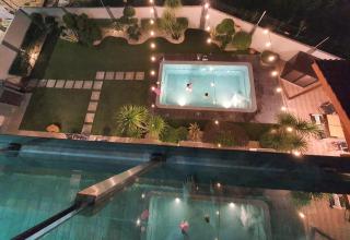 Luxurious Pool Villa , Ipoh with Karaoke, Snooker for 15-20 pax - Ipoh - 2