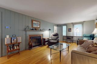 Cozy & Quiet Hyannis Retreat - Hyannis - 7