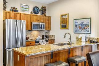 2 Bedroom Ski-In Condo At Mountain Thunder Lodge - 4