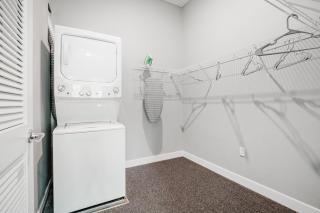 Luxury 1 Bedroom Apartment Near Tower Grove Park - 1