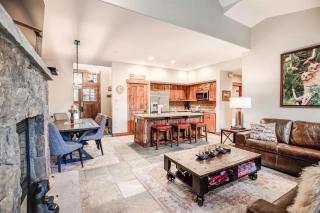 Ski-In 2 Bedroom Townhome At Mountain Thunder - 6
