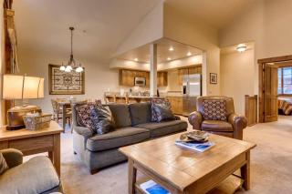 Ski-In Luxury Townhome At Mountain Thunder In Breckenridge - 5