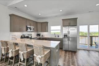Beachside Bliss by Sea Scape Properties - North Topsail Beach - 4