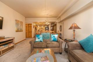 Comfortable 2-Bedroom Village At Breckenridge Condo - 5