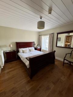 Cross Hands Hotel - Llanybydder - 7