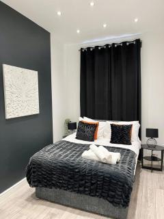 Modern Ealing Broadway Apt - Cozy Comfy & Well-Equipped - Ealing - 5