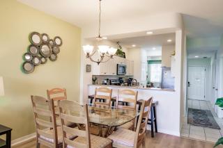 Stunning 3BR Naples Condo with Tropical Views - Naples - 7