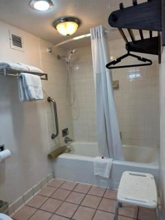 Howard Johnson by Wyndham Gallup - Gallup - 6