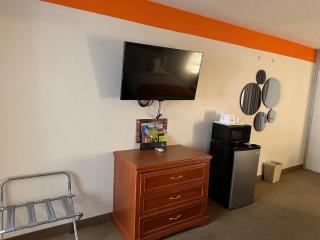 Howard Johnson by Wyndham Gallup - Gallup - 9