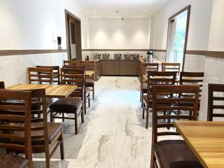La Dhalia By Glitz Hotels - Thane - 7