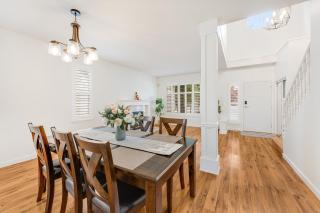 Spacious 6br Home in Fleetwood, with Free Parking - Guildford - 2
