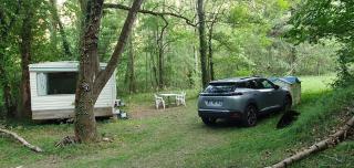 chalet-bungalow ombragé - 1