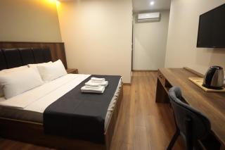 BZN Airport Hotel - 3