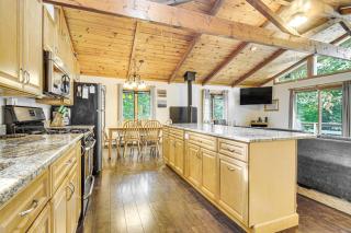 Peaceful Highland Lake Home with Kayaks, Dock Access - Bridgton - 1