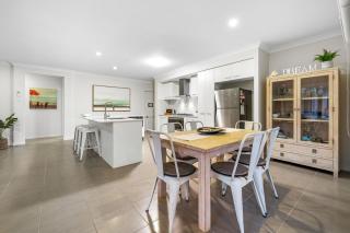 Salty Pause at Bondi House - with Spa and Pet Friendly! - Kingscliff - 2