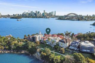 CP007 - Cremorne Point Paradise Ferry at your Doorstep - 0
