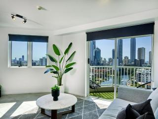 Amazing Views Surfers Paradise 2 Bedroom Unit Close to Everything - 6
