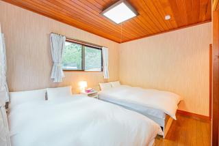 JoYSOUNDカラオケBBQや麻雀セット完備断崖の上に建てられた大型貸別荘 - Tsumagoi - 1