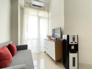 Cozy Stay 1BR at Vasanta Innopark Apartment By Travelio - Cikarang - 7