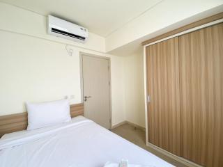 Spacious and Modern 3BR at Meikarta Apartment By Travelio - Jakarta - 5
