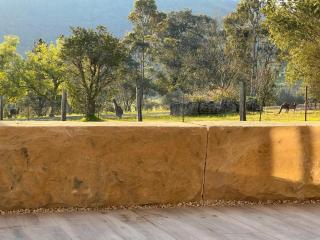 HighGrove Lodge, Luxury Hunter Valley Accommodation - Millfield - 6