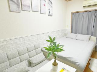 池袋電車2分最大4人 302 - 6