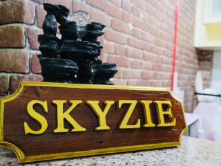 Skyzie nimman with airport pick up - 3