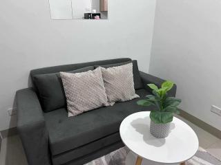 D' Stays at Shore 2 Residences - Manila - 4