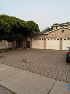 Comfortable Basement Home in Oakville, Ontario , Canada - Oakville - 5
