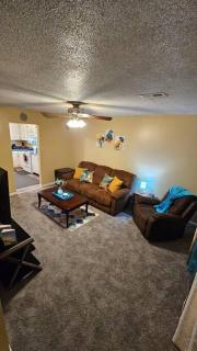 Cozy 2BR sleeps 6 near ECU Stadium and Hospital - Greenville - 7