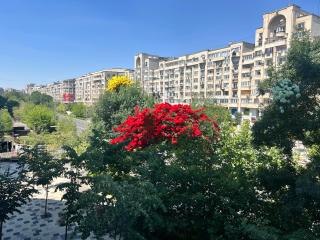 LazyNest - Central 2BR Apt near Piata Alba Iulia - Bucarest - 0