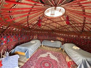 "Ak-Bulun" Yurt camp - - 9